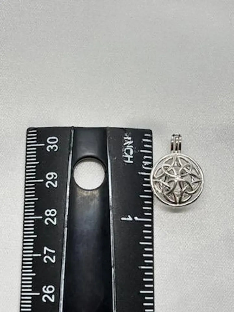 Sterling Silver Gemstone Cage Pendant • Entwined Links • Fits 8mm Gem • White Gold Plated