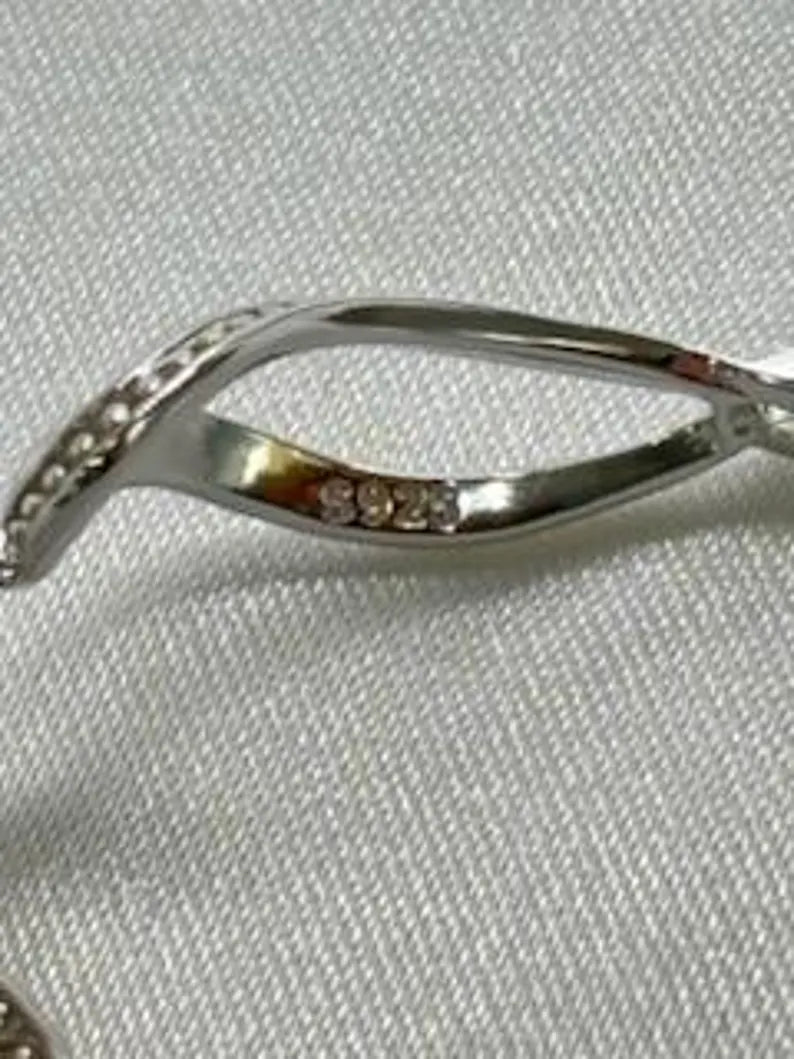Sterling Silver Gemstone Cage Pendant • Regular Twist • Fits 8mm Gem • White Gold Plated