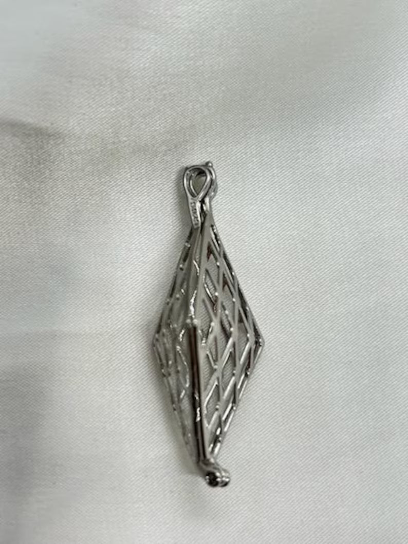 Sterling Silver Gemstone Cage Pendant • Classic Rhombus • Interchangeable Necklace • Fits 8mm (or 5 pcs 6mm) Gem • White Gold Plated