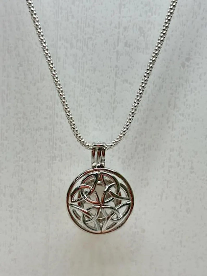 Sterling Silver Gemstone Cage Pendant • Entwined Links • Fits 8mm Gem • White Gold Plated