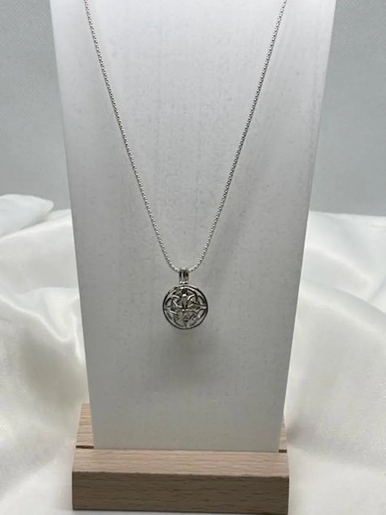 Sterling Silver Gemstone Cage Pendant • Entwined Links • Fits 8mm Gem • White Gold Plated
