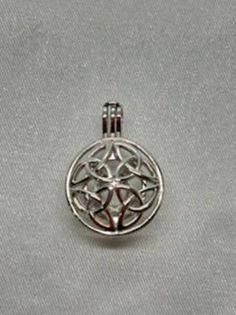 Sterling Silver Gemstone Cage Pendant • Entwined Links • Fits 8mm Gem • White Gold Plated