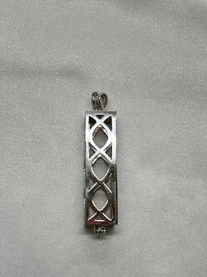 Sterling Silver Gemstone Cage Pendant • Heavy Lantern • Fits 8mm (or 5 pcs 6mm) Gem • White Gold Plated